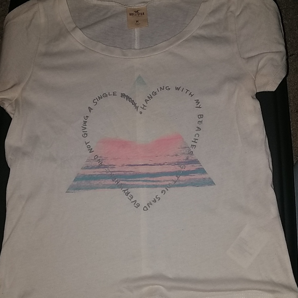 Hollister top